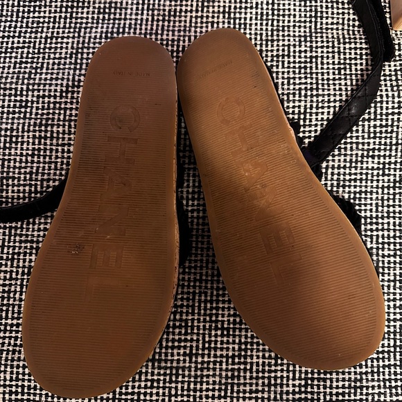Gifted Chanel sandals lightly worn - Picture 3 of 4